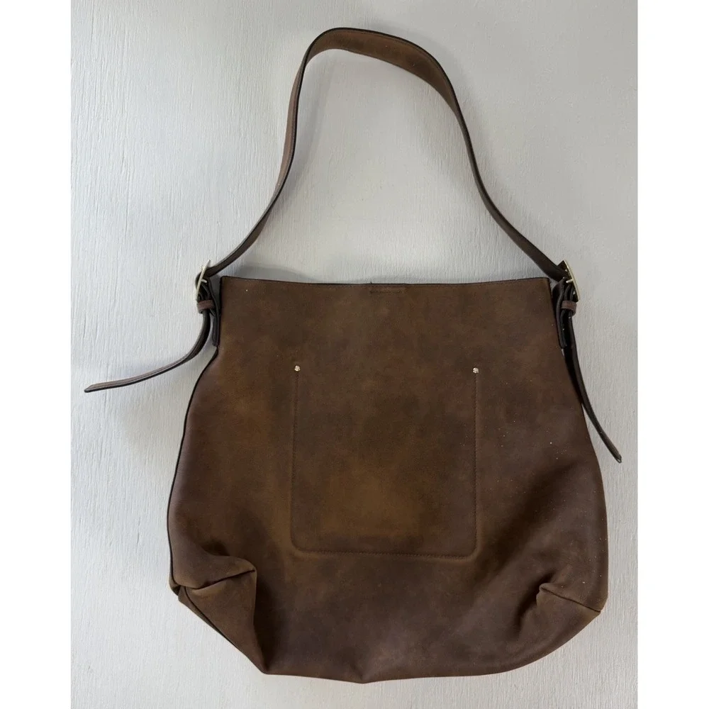 Universal Thread Hobo Bucket Purse Bag Cognac Brown Gold Buckle